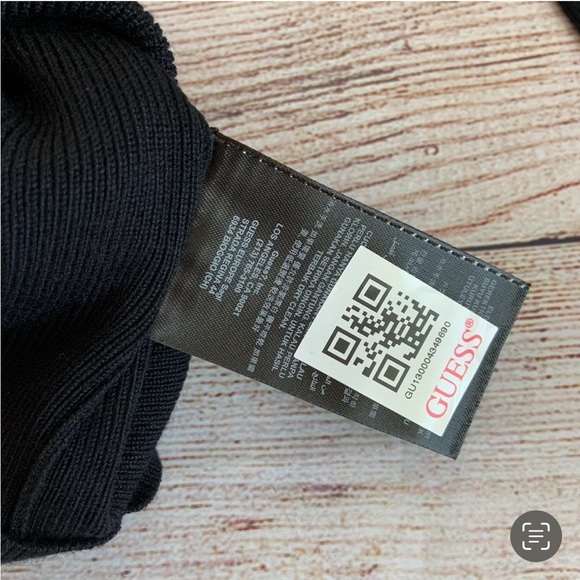 GUESS Black Cold Shoulder Turtleneck Sweater Small - Picture 6 of 6